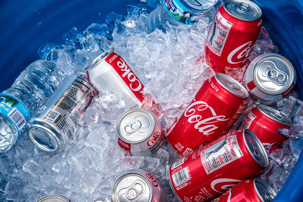 Latas de Coca-Cola