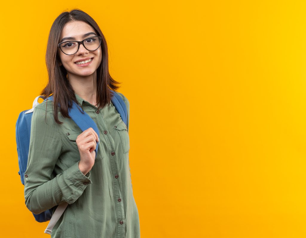 Jovem estudante mulher