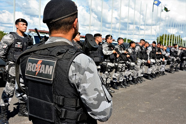 Policiais Militares do DF em formação