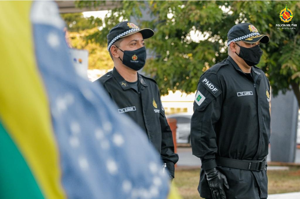 Homens aprovados no Concurso Polícia Militar do DF